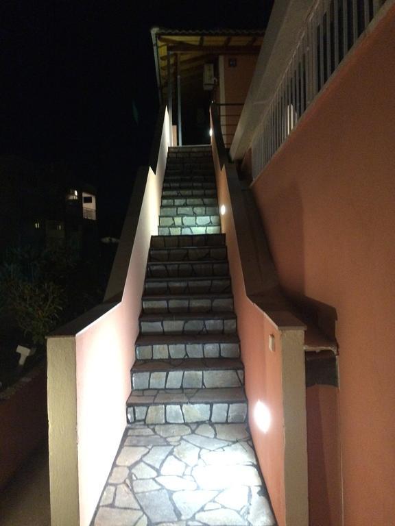 Seaview Apartment Агиос Георгиос Екстериор снимка